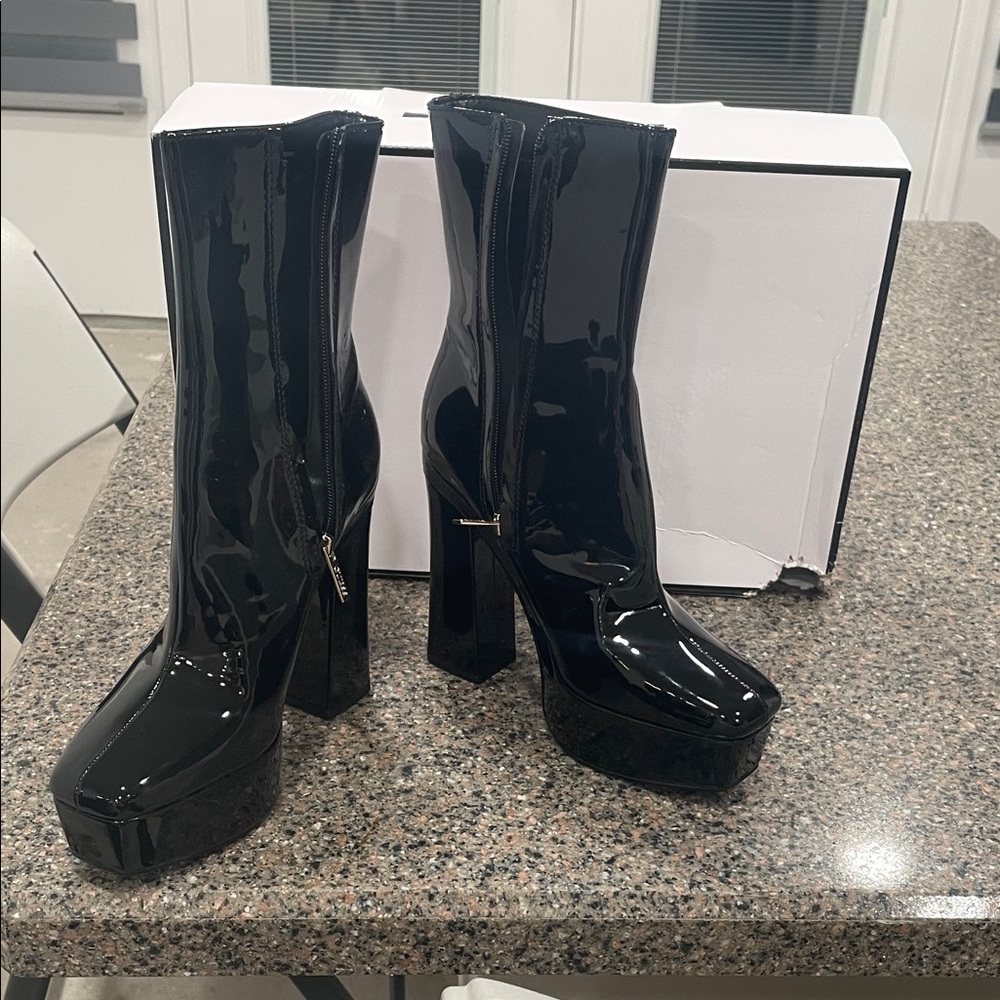 Guess Black Glossy Heeled Boots